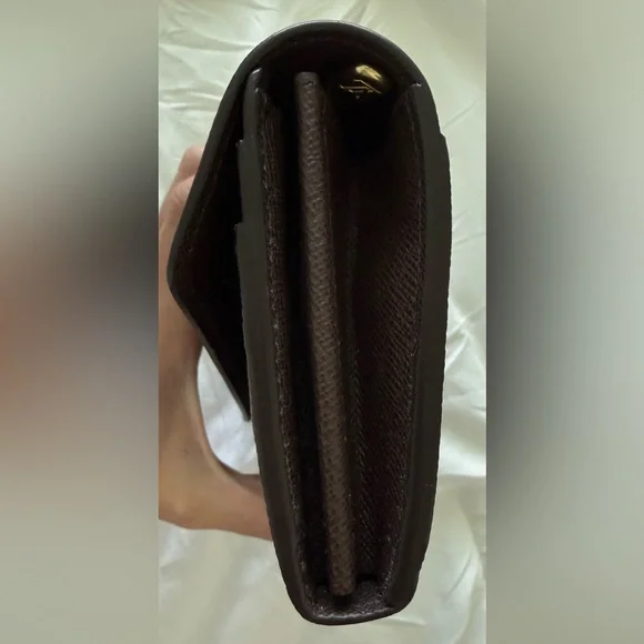 Louis Vuitton Wallet - Picture 4 of 12